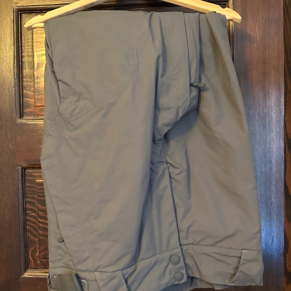 Salomon Dark Gray Outdoor Ski Pants Barely worn - Picture 1 of 5